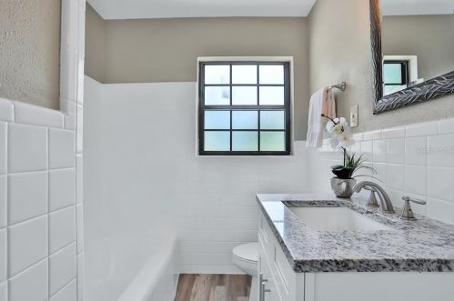 401 Floriland Ave, Tampa FL  33612-7809 exterior