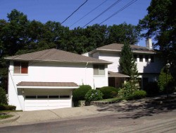 35 Drumlin Rd, Newton, MA 02459-2806