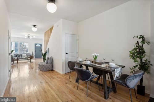 5527 Hazel Ave, Philadelphia PA 19143-1911 exterior