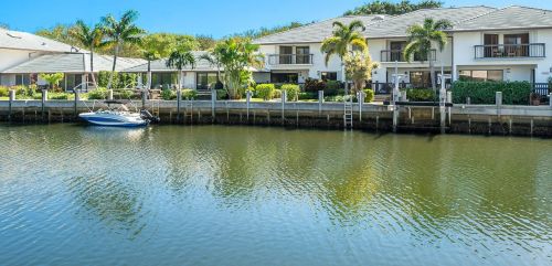 5256 Boca Marina Cir, Boca Raton FL  33487-5247 exterior
