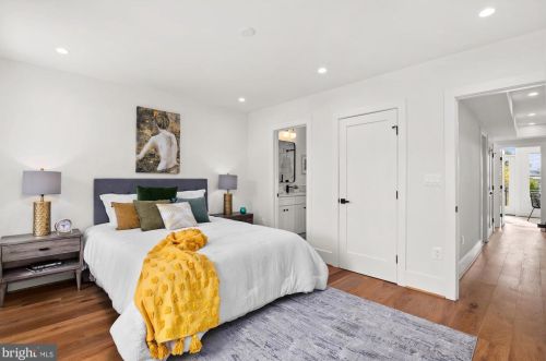 16 Adams St, Washington DC  20001-1026 exterior