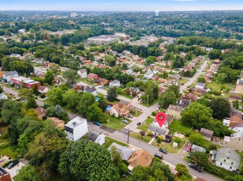 1475 Keever Ave, Pittsburgh PA 15205-3811 exterior