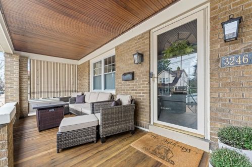 3246 Waltham Ave, Pittsburgh, PA 15216-2332