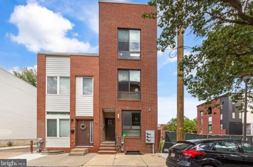 979 Marshall St, Philadelphia, PA 19123-1306