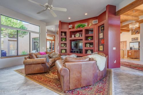 921 Painted Clouds Pl, Tucson AZ 85755-9372 exterior