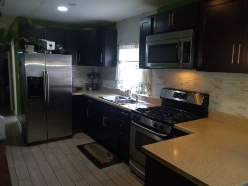 554 Avers Ave, Chicago IL  60624-1103 exterior