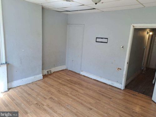 2409 Carlisle St, Philadelphia PA 19132-4018 exterior