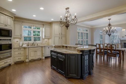 404 Colonsay Dr, Duluth GA 30097-4406 exterior