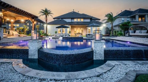 13718 Cole Pt Dr, Humble TX 77396-1108 exterior