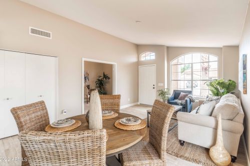 1301 Butler Dr, Chandler AZ 85226-3528 exterior