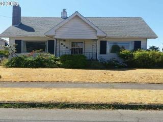 835 72 Ave, Portland OR  97206-8753 exterior