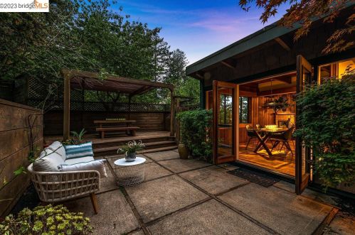 140 Avenida Dr, Berkeley CA 94708-2145 exterior