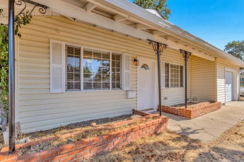 1323 School St, Folsom CA  95630-3335 exterior