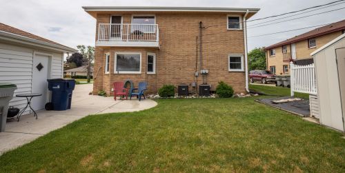 7200 Tripoli Ave, Milwaukee WI 53220-1716 exterior