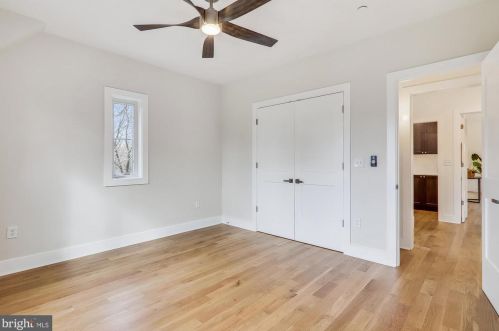 106 Geneva Ave, Silver Spring MD  20910-5105 exterior