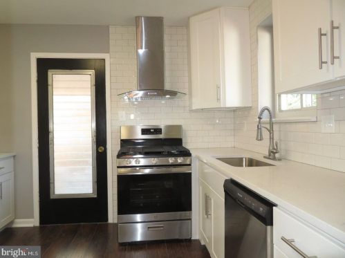 706 Stirling Rd, Silver Spring, MD 20901-2257