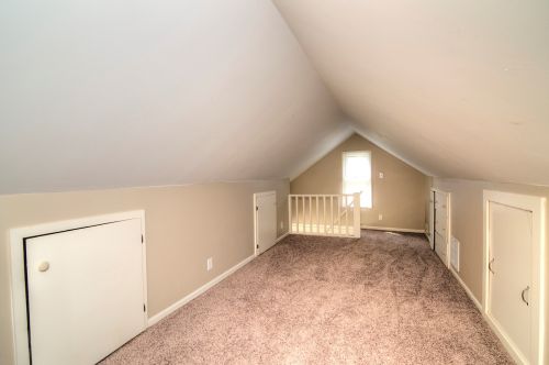 5119 Wonder Wood Dr, Bull Valley IL 60097-8133 exterior