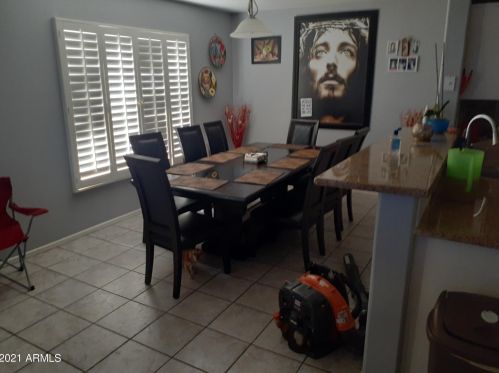 11217 Devonshire Ave, Phoenix, AZ 85037-5346