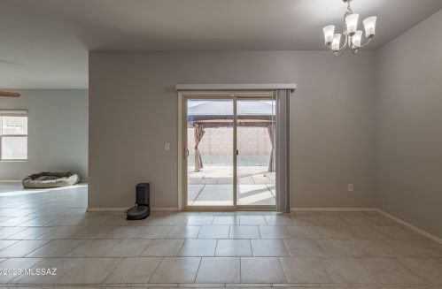 7441 Calle Aragon, Tucson AZ  85756 exterior