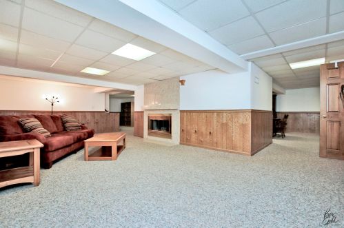 431 Lynn Ter, Waukegan IL 60085-3358 exterior