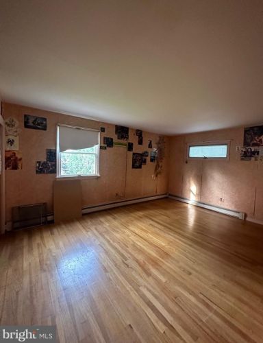 3750 Wheatsheaf Rd, Huntingdon Valley PA  19006-2810 exterior