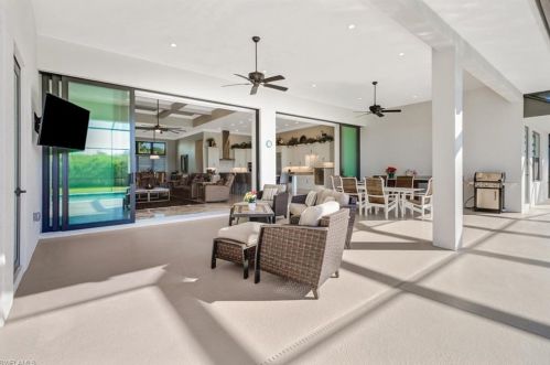 2913 68 St, Naples FL 34105-7225 exterior