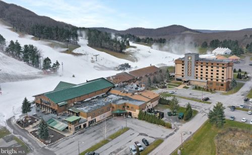 3 Wooded Ridge Rd, Swanton MD 21561-2334 exterior