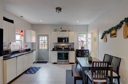 15 Armington Ave, Providence RI 02908-5202 exterior