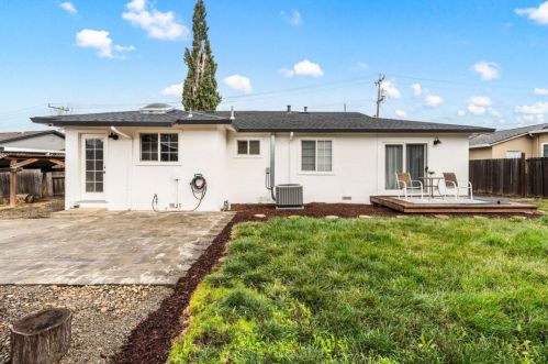 5508 Arizona Dr, Concord CA 94521-4026 exterior