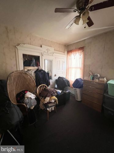 3245 6 St, Philadelphia PA 19148-1732 exterior