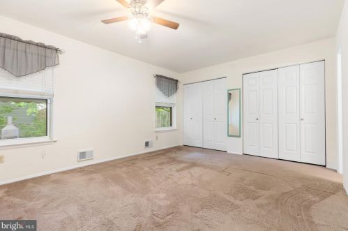 1 Ferris Ct, New Castle DE  19720-5169 exterior