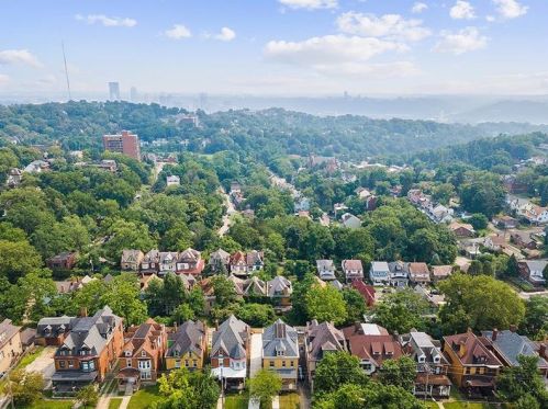 131 Marshall Ave, Pittsburgh PA 15214-2723 exterior