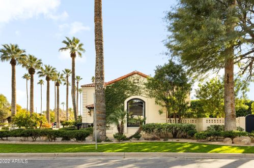 2050 11th Ave, Phoenix AZ  85007-1509 exterior