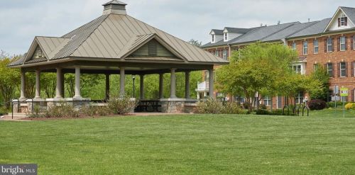 1209 Poplar Run Dr, Silver Spring MD 20906-6717 exterior