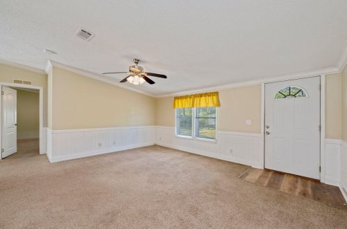 1102 Girl Scout Rd, Defuniak Springs FL 32433-6798 exterior