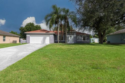 1155 Alexandria Ave, Fort Pierce FL  34953-3401 exterior