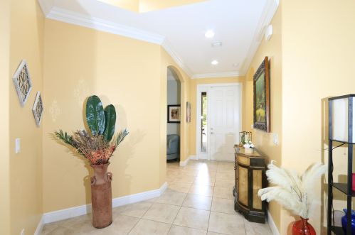 2660 Conifer Dr, Fort Pierce FL  34951-2940 exterior