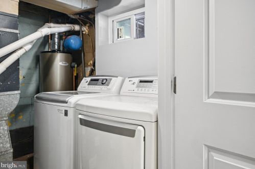 2316 13 Pl, Washington DC 20018-1110 exterior