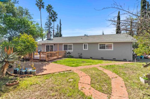 1650 Farm Bureau Rd, Concord CA  94519-1943 exterior