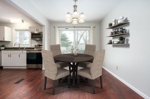 6337 Hampton St, Kalamazoo MI 49024-2530 exterior