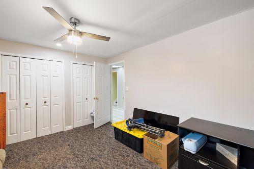 48229 Mallard Dr, New Baltimore MI 48047-2286 exterior