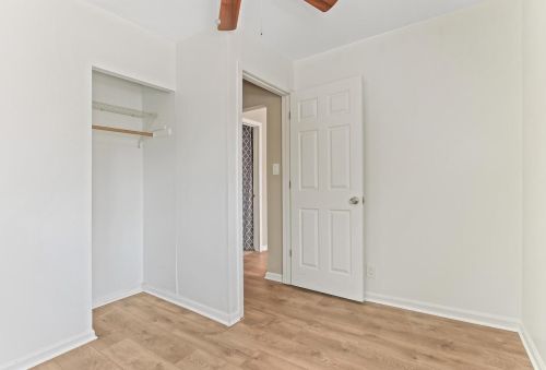 5509 Wonder Wood Dr, Bull Valley IL 60097-9001 exterior