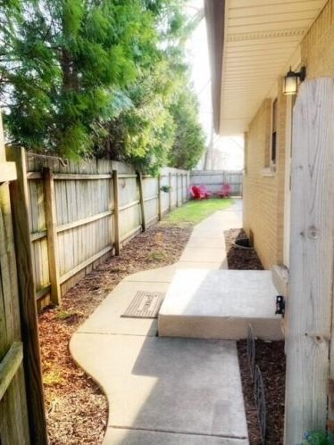 4961 90, Milwaukee WI 53226-4557 exterior