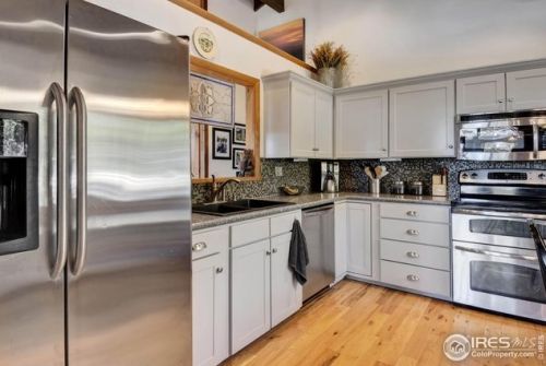 1418 Deer Trl Rd, Boulder CO 80302-9422 exterior