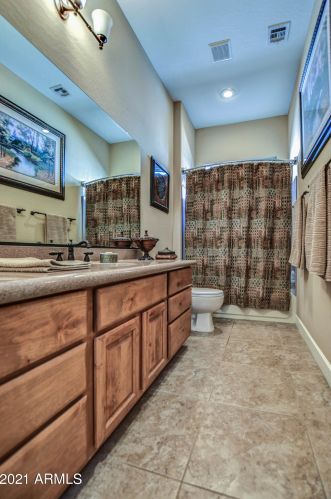 2562 Lantana Dr, Chandler AZ 85286-2446 exterior