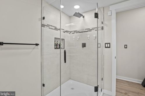 2216 30th St, Washington DC  20020-3369 exterior