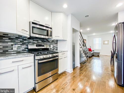 1237 Mascher St, Philadelphia PA 19140-4624 exterior