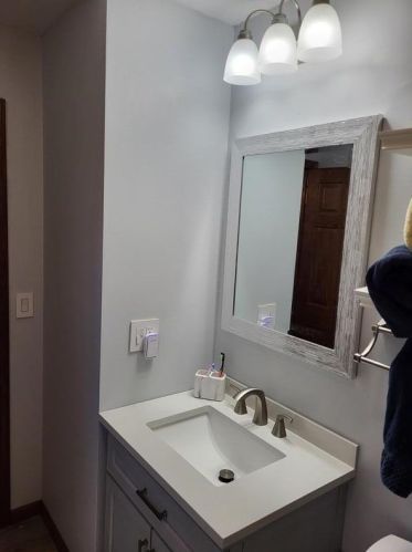 1204 Fleetwood Dr, Manitowoc WI 54220-2362 exterior