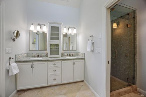 332 Panoramic Hwy, Mill Valley CA 94941-5087 exterior