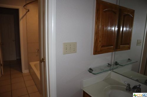 6019 Creekwood Pass, Spring Branch TX 78070-7022 exterior